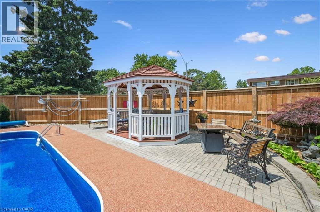574 SPRUCEHILL Avenue, Waterloo, Ontario, N2L4V9 — Photo 38