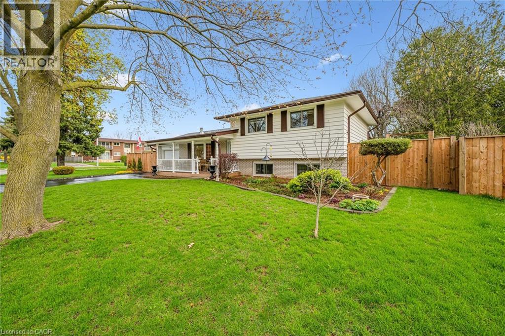 574 SPRUCEHILL Avenue, Waterloo, Ontario, N2L4V9 — Photo 5