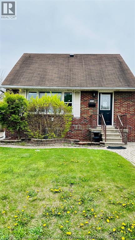 3519 TECUMSEH ROAD West, Windsor, Ontario, N9C2B6 — Photo 2