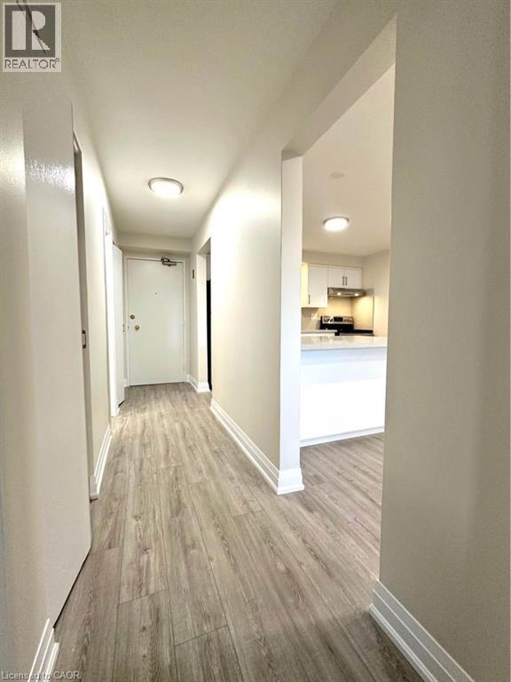 2 NORMANDY Drive Unit# 10, Guelph, Ontario, N1E2P1 — Photo 9