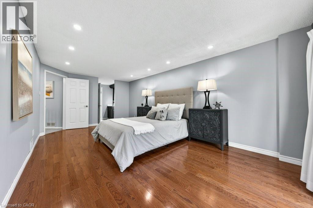 40 OLD MAPLE Lane, Kitchener, Ontario, N2N2L2 — Photo 17