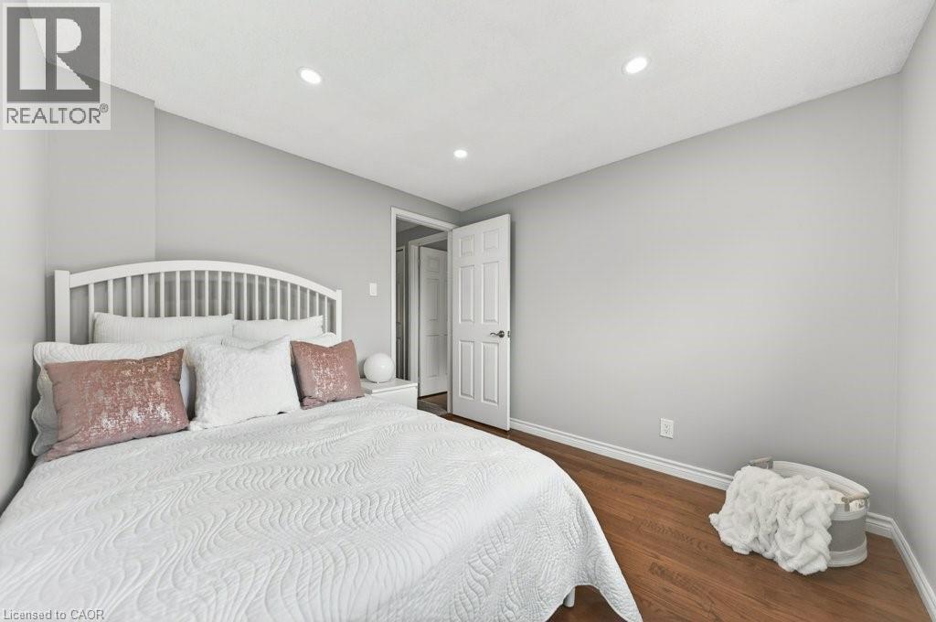 40 OLD MAPLE Lane, Kitchener, Ontario, N2N2L2 — Photo 27