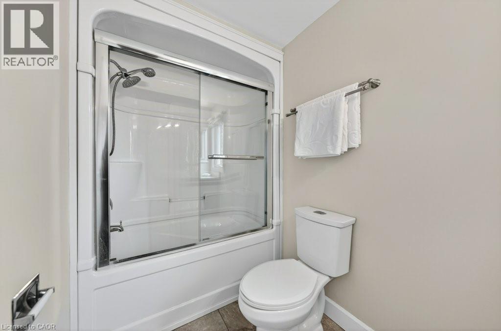 40 OLD MAPLE Lane, Kitchener, Ontario, N2N2L2 — Photo 29