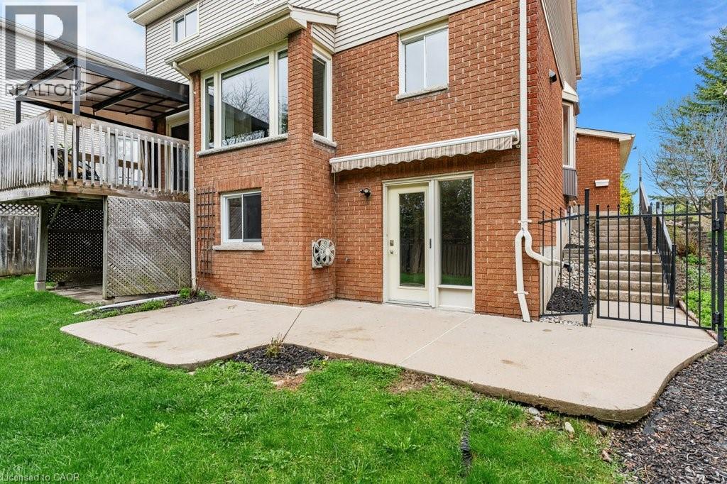 40 OLD MAPLE Lane, Kitchener, Ontario, N2N2L2 — Photo 41