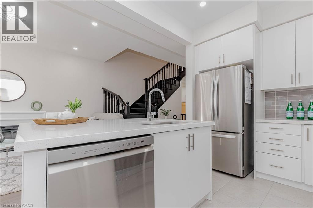 172 BECKVIEW Drive, Kitchener, Ontario, N2R0S6 — Photo 16