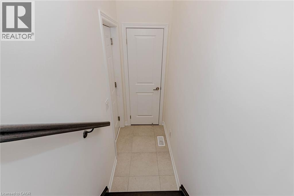 172 BECKVIEW Drive, Kitchener, Ontario, N2R0S6 — Photo 21