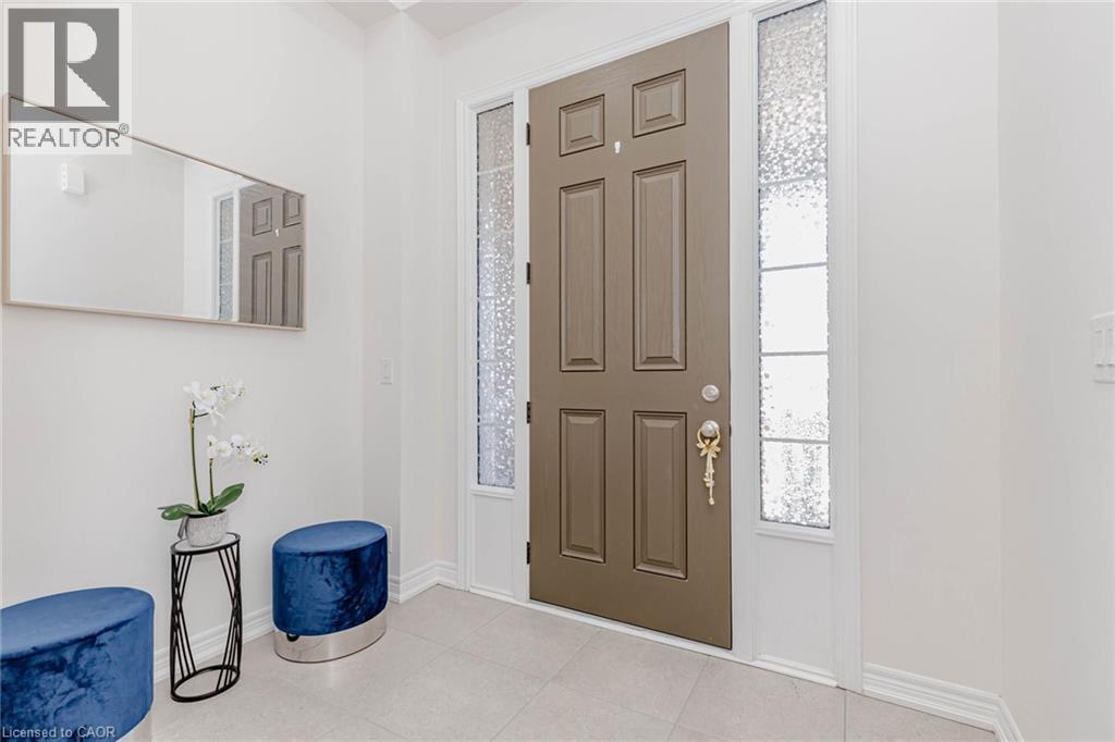 172 BECKVIEW Drive, Kitchener, Ontario, N2R0S6 — Photo 4