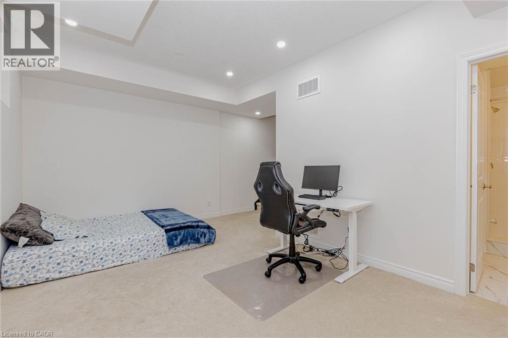 172 BECKVIEW Drive, Kitchener, Ontario, N2R0S6 — Photo 42