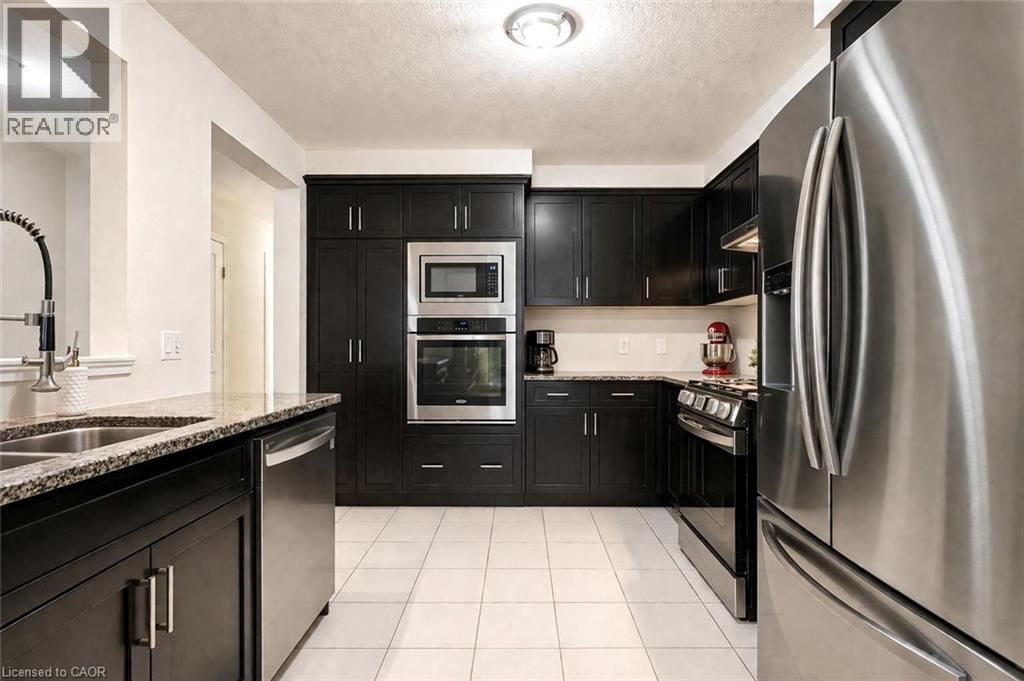 46 JEFFREY Drive, Guelph, Ontario, N1E0M4 — Photo 3