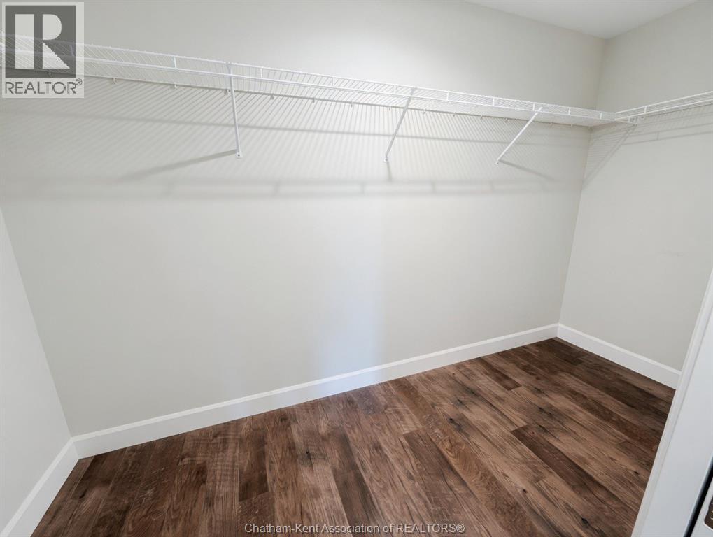 111 Ironwood TRAIL, Chatham, Ontario, N7M0T3 — Photo 6