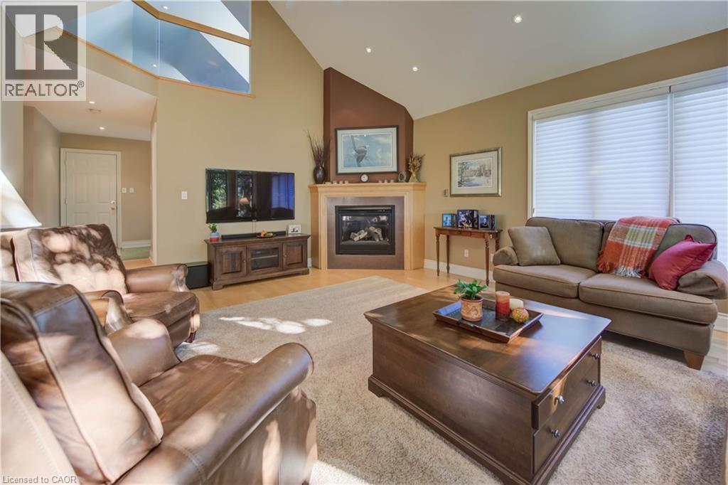 58 OAK Avenue, Dundas, Ontario, L9H4Y9 — Photo 27