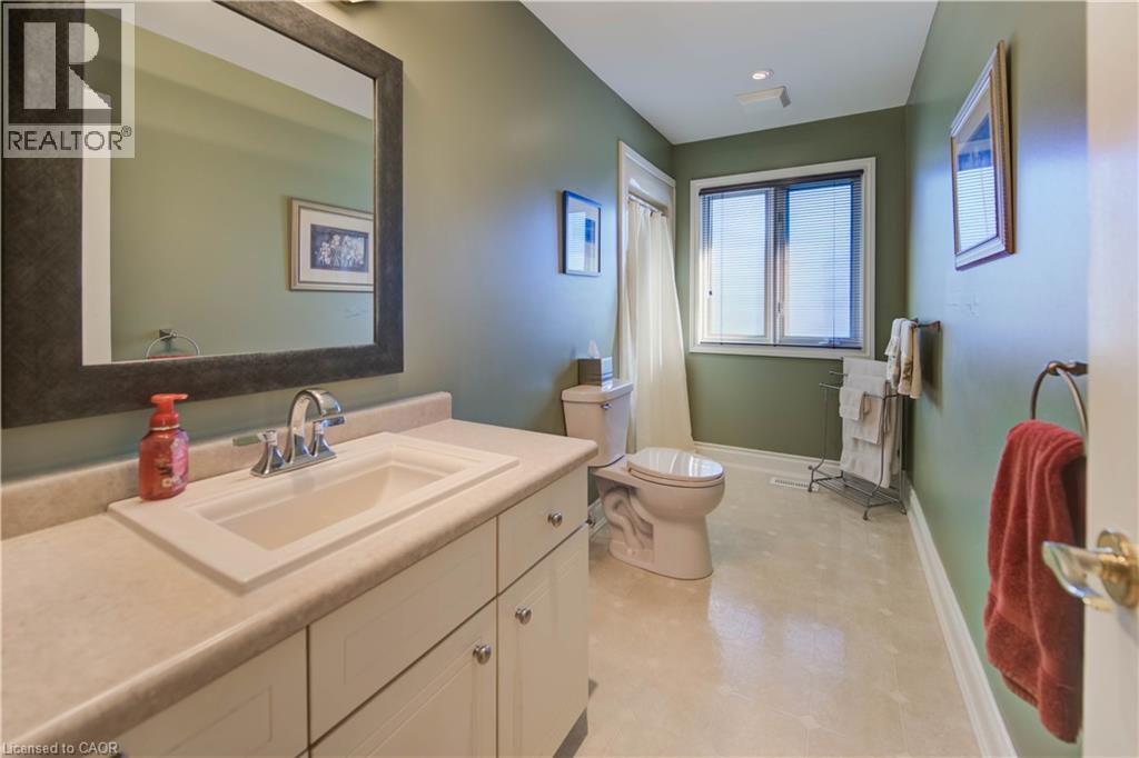 58 OAK Avenue, Dundas, Ontario, L9H4Y9 — Photo 29