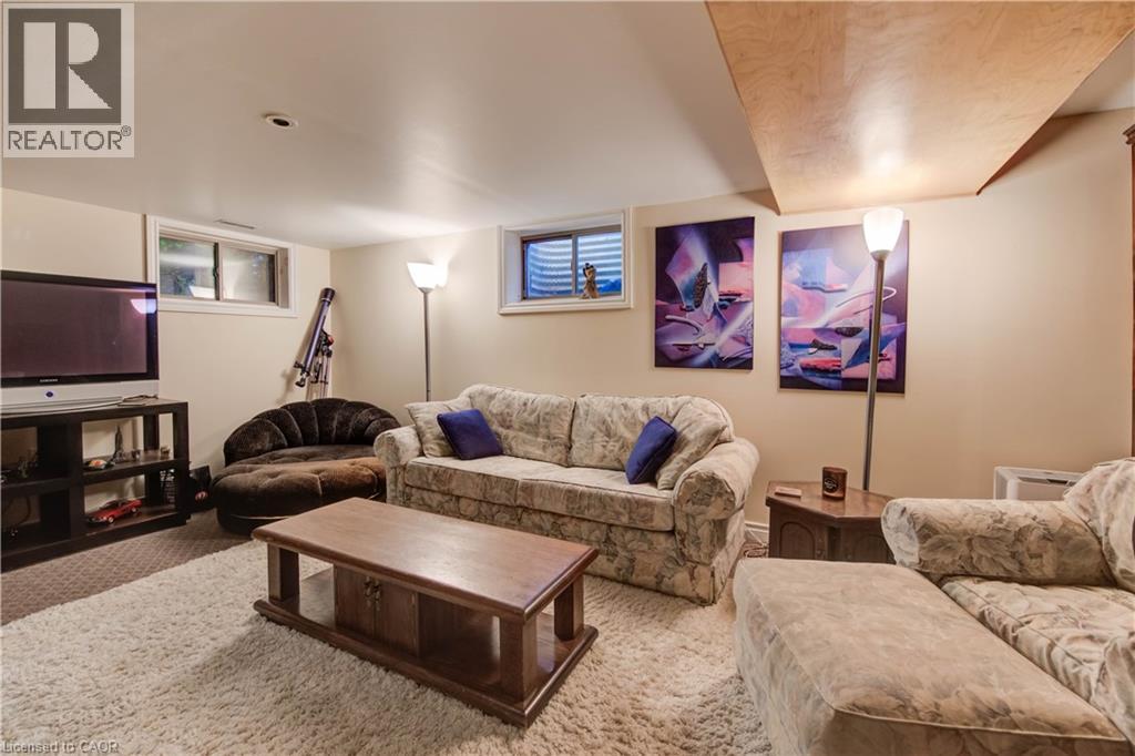 58 OAK Avenue, Dundas, Ontario, L9H4Y9 — Photo 35
