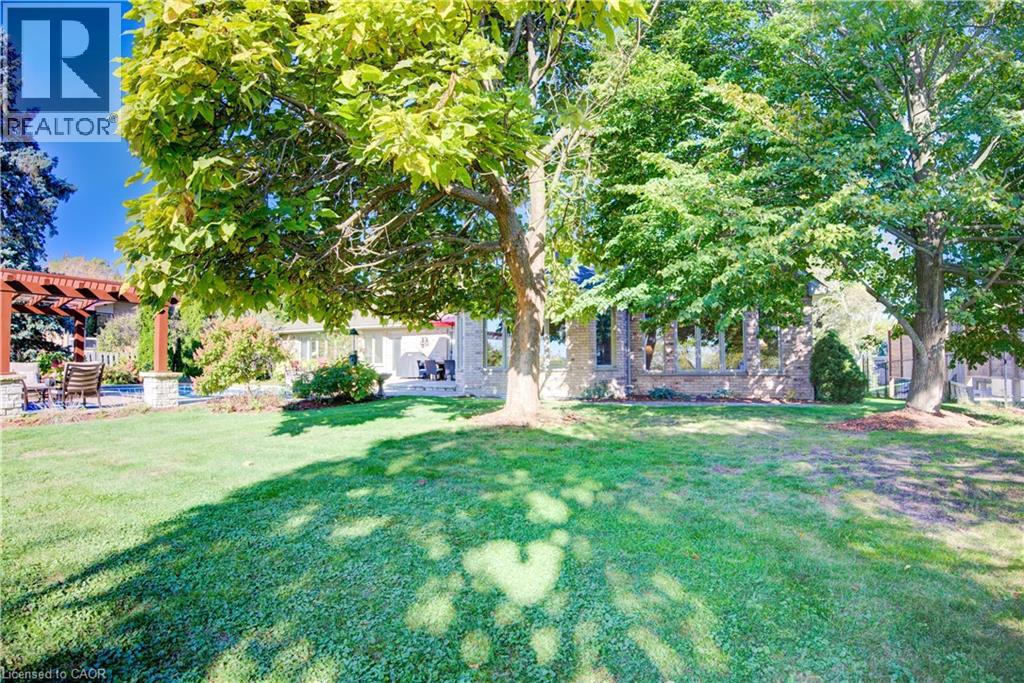 58 OAK Avenue, Dundas, Ontario, L9H4Y9 — Photo 38