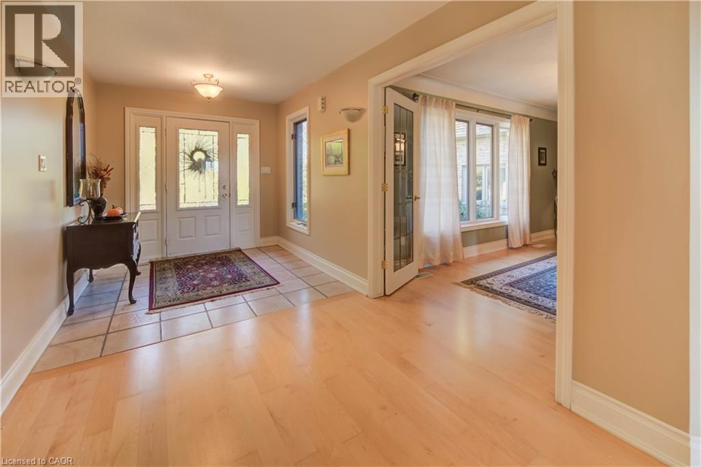58 OAK Avenue, Dundas, Ontario, L9H4Y9 — Photo 7