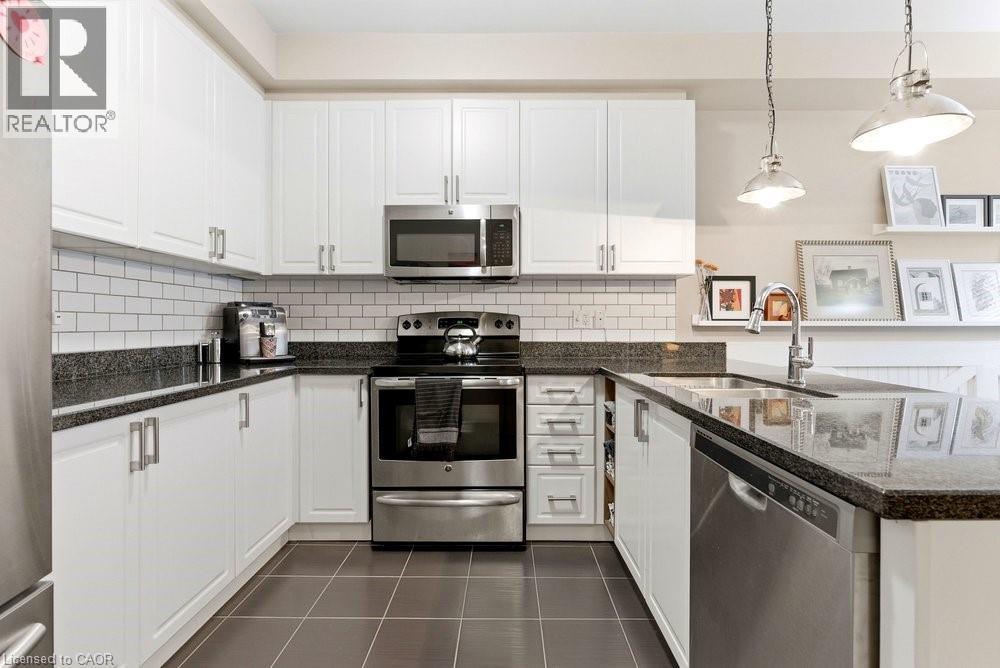2362 PEPPIATT Common, Burlington, Ontario, L7R0C8 — Photo 21