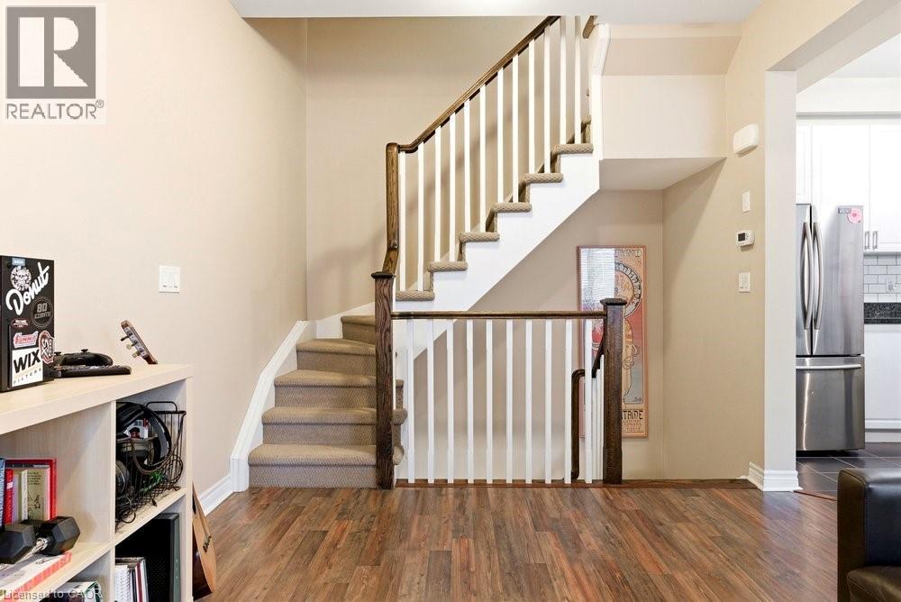 2362 PEPPIATT Common, Burlington, Ontario, L7R0C8 — Photo 24