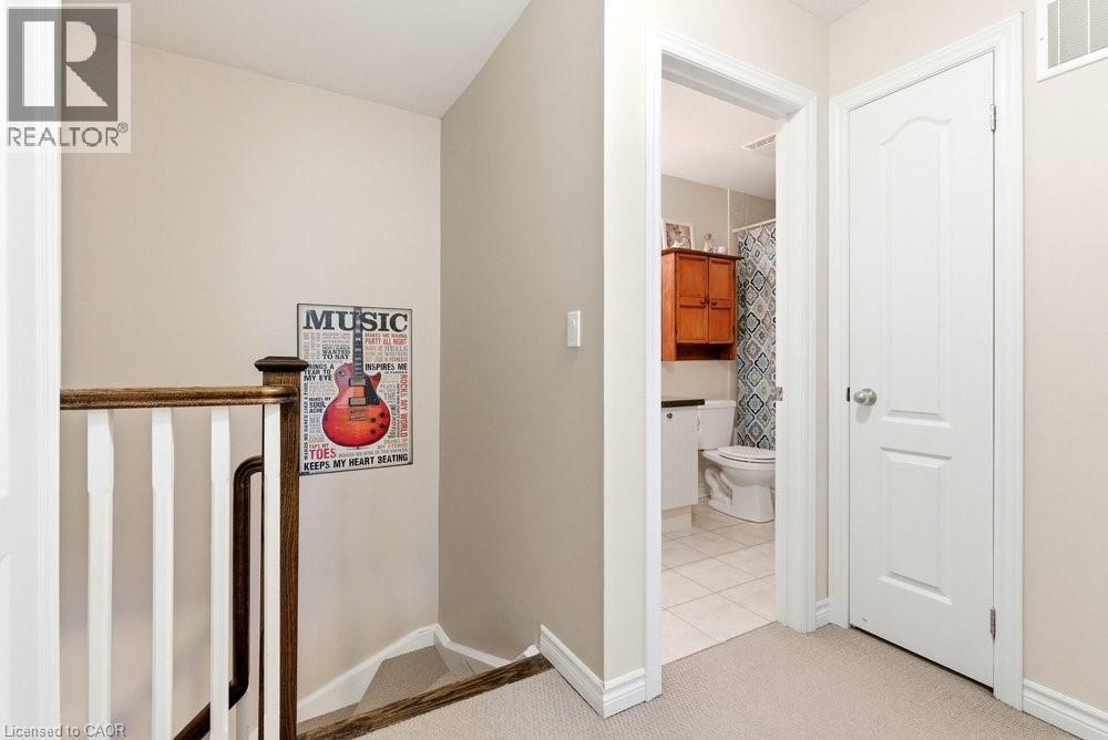 2362 PEPPIATT Common, Burlington, Ontario, L7R0C8 — Photo 25