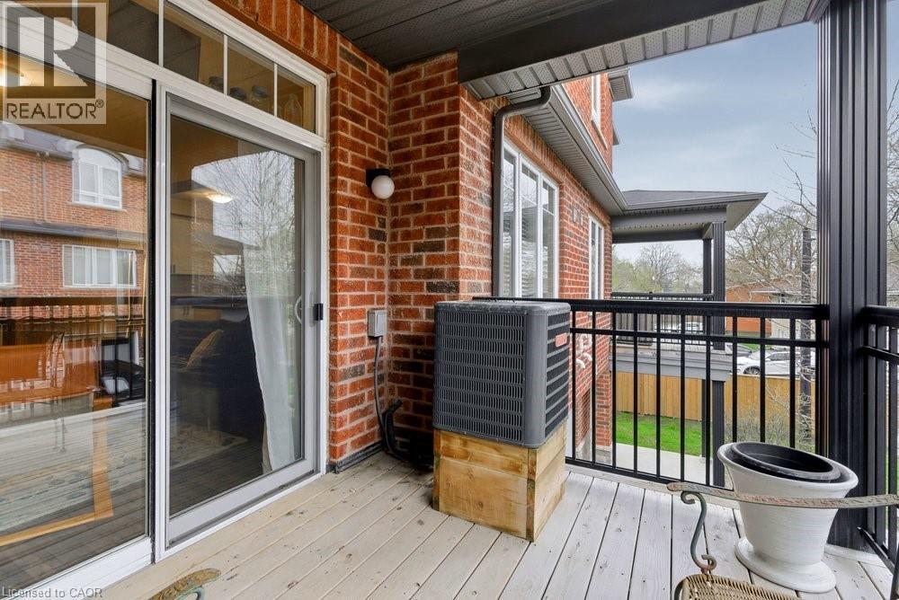2362 PEPPIATT Common, Burlington, Ontario, L7R0C8 — Photo 33
