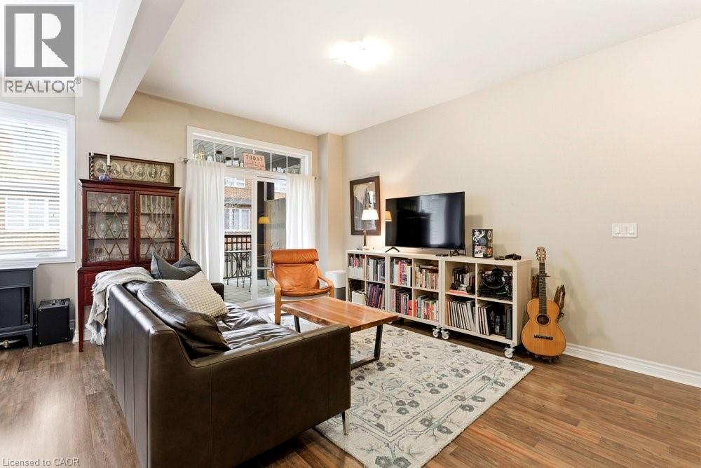 2362 PEPPIATT Common, Burlington, Ontario, L7R0C8 — Photo 9
