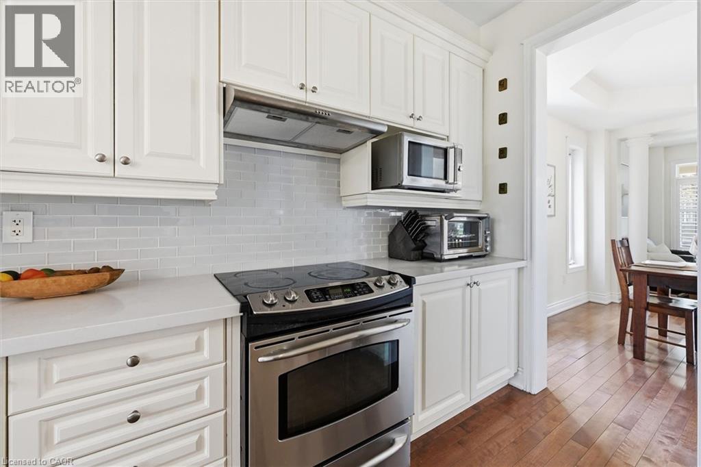 287 TURNING LEAF Road, Oakville, Ontario, L6L6V5 — Photo 11