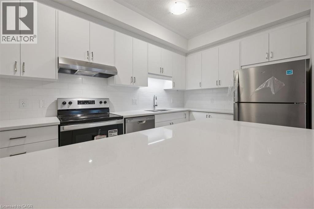165 REVERIE Way, Kitchener, Ontario, N2E0K5 — Photo 8