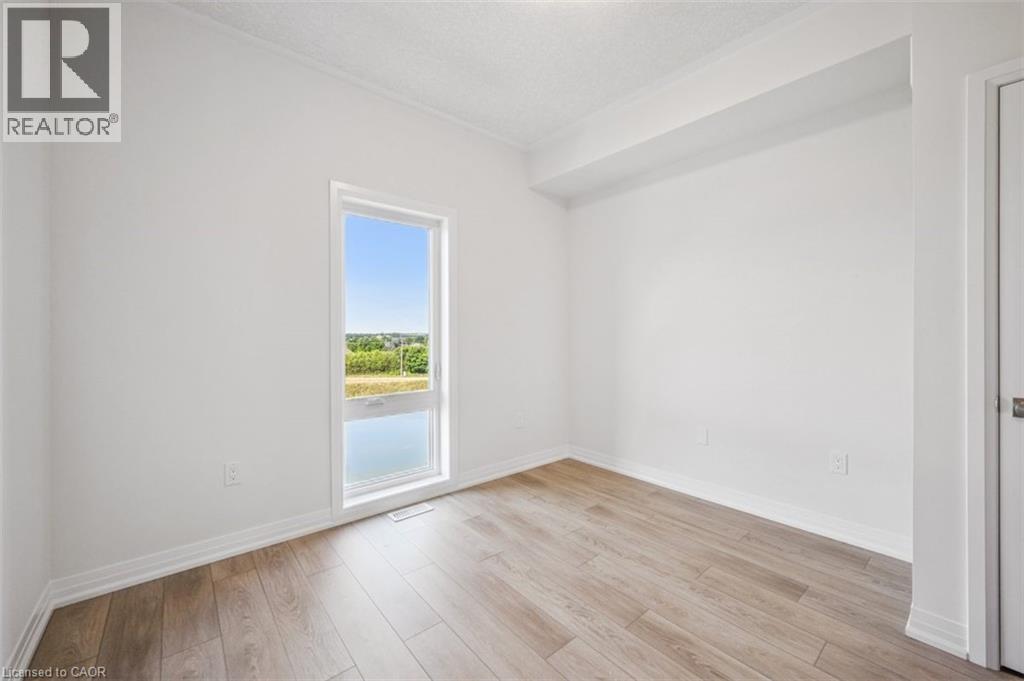 139 REVERIE Way, Kitchener, Ontario, N2E0K5 — Photo 6