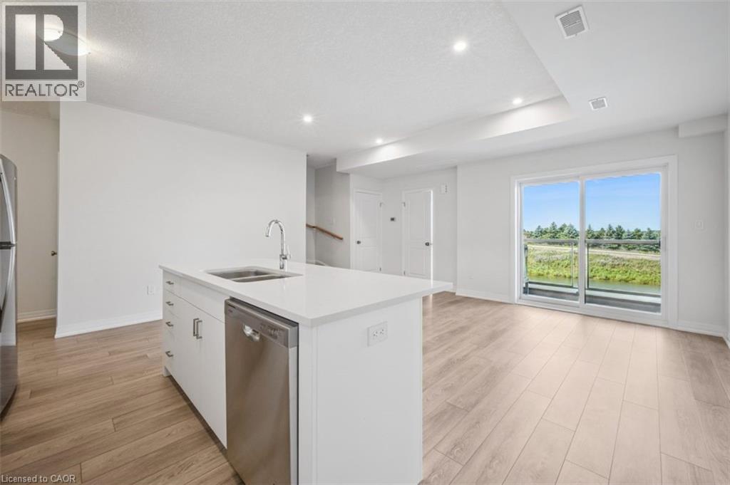139 REVERIE Way, Kitchener, Ontario, N2E0K5 — Photo 9