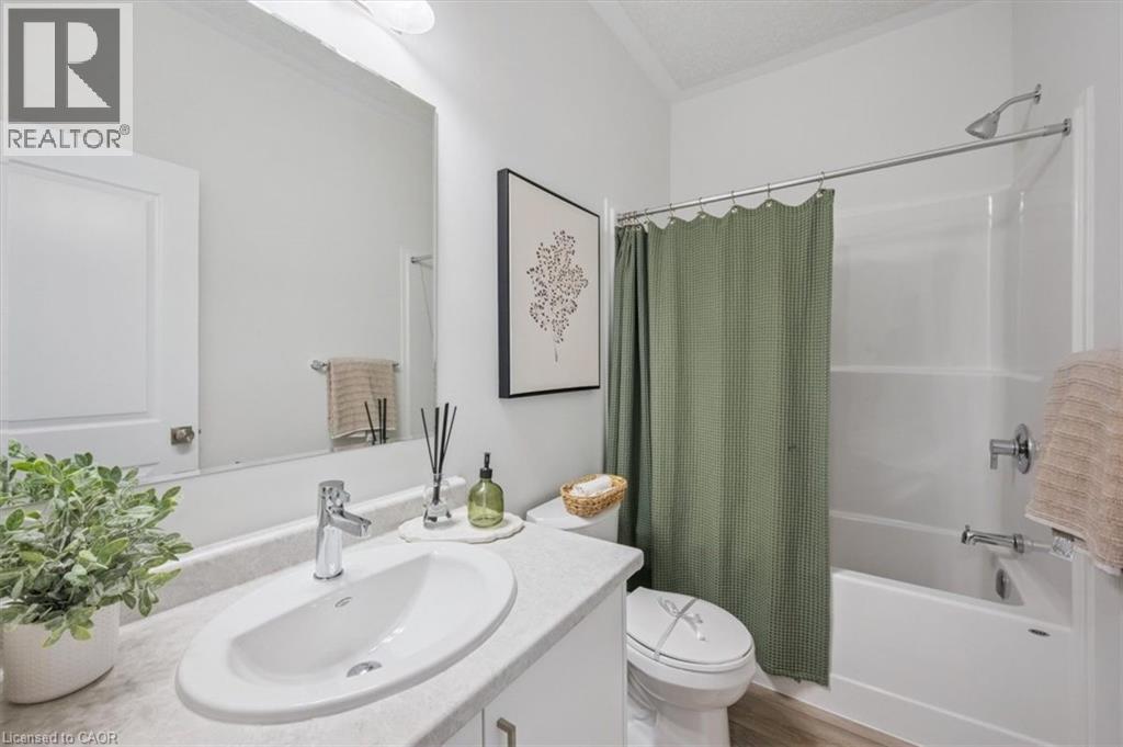 17 REVERIE Way, Kitchener, Ontario, N2E0K5 — Photo 17