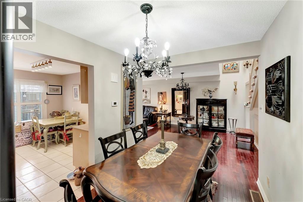 20 MEADOWLANDS Boulevard Unit# 14, Ancaster, Ontario, L9K1J5 — Photo 10
