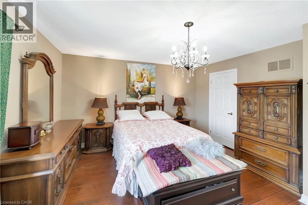 20 MEADOWLANDS Boulevard Unit# 14, Ancaster, Ontario, L9K1J5 — Photo 18
