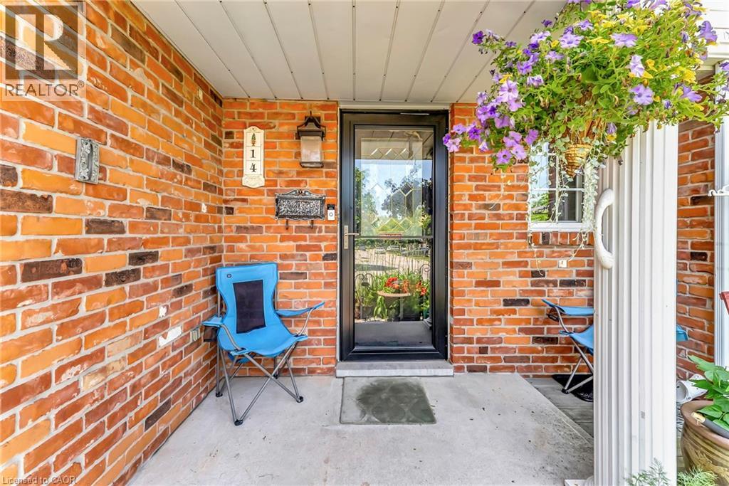 20 MEADOWLANDS Boulevard Unit# 14, Ancaster, Ontario, L9K1J5 — Photo 33