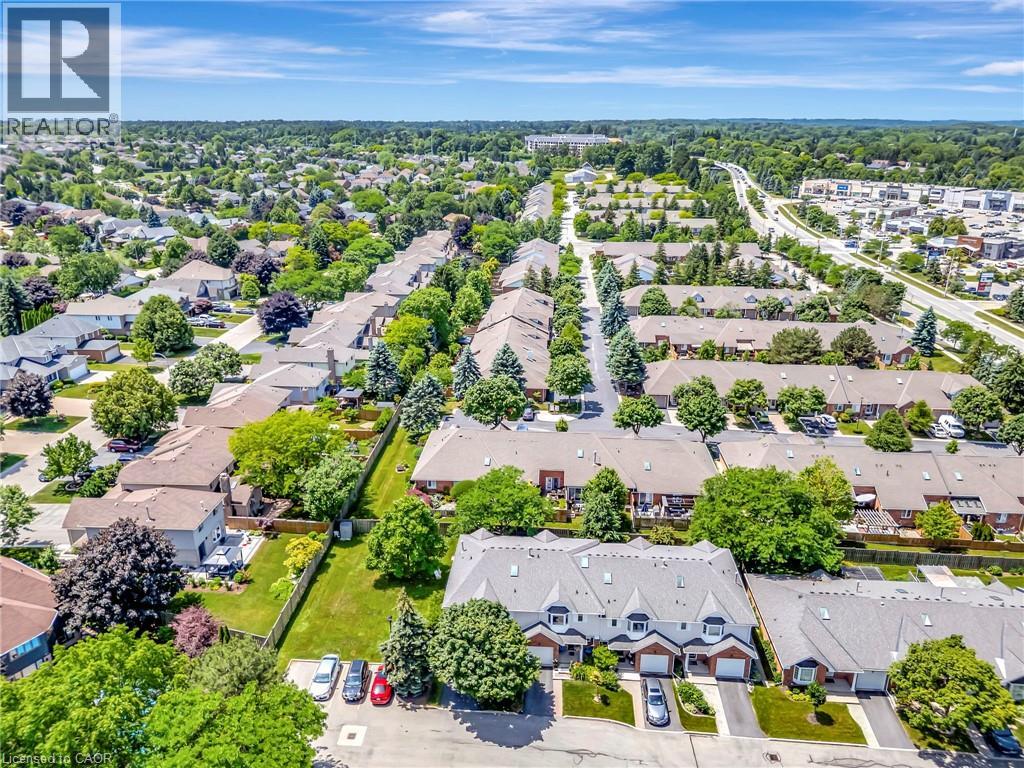 20 MEADOWLANDS Boulevard Unit# 14, Ancaster, Ontario, L9K1J5 — Photo 37