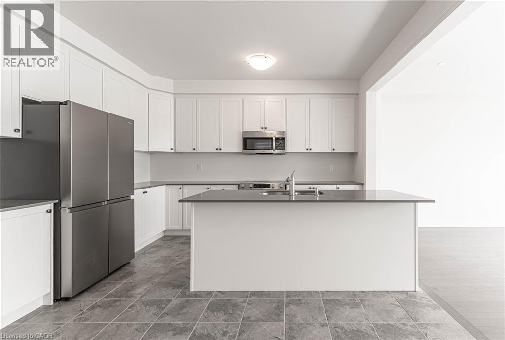 32 BLAIN Drive, Hamilton, Ontario, L0R1W0 — Photo 4