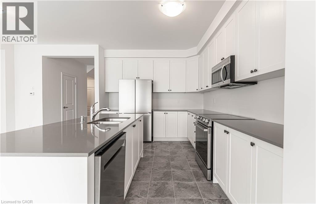 32 BLAIN Drive, Hamilton, Ontario, L0R1W0 — Photo 6