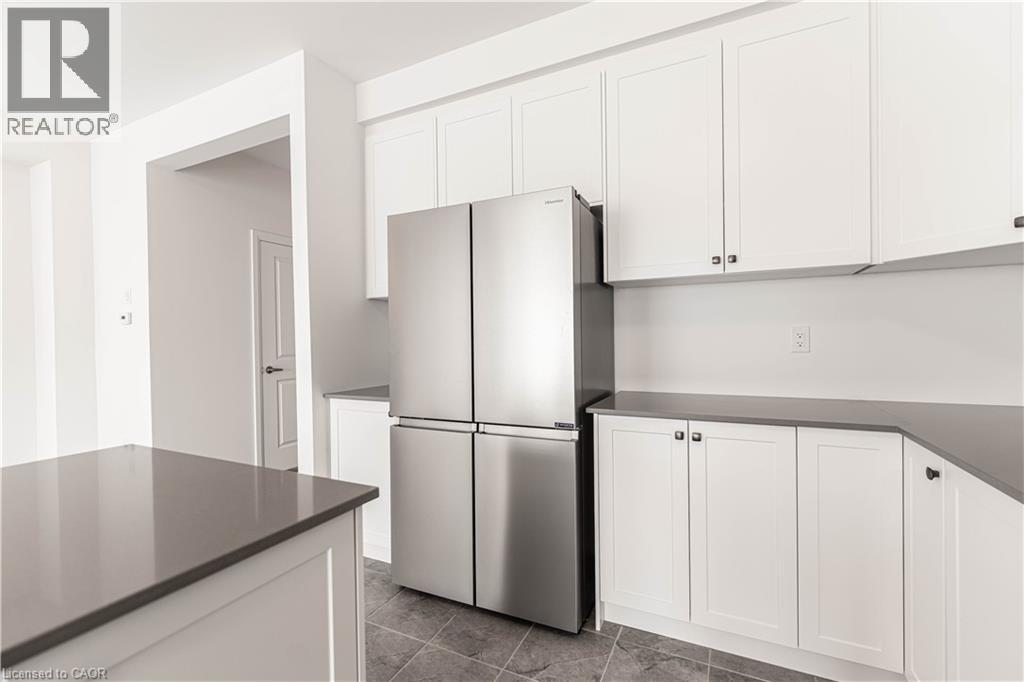 32 BLAIN Drive, Hamilton, Ontario, L0R1W0 — Photo 8