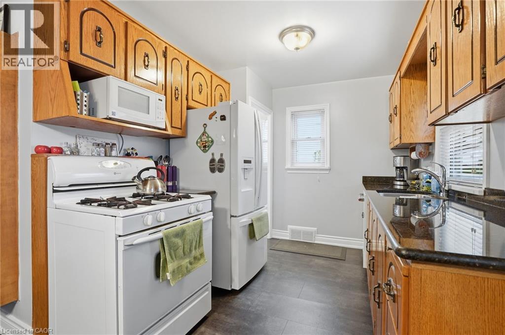 44 LAKE Avenue N, Hamilton, Ontario, L8E1L3 — Photo 10