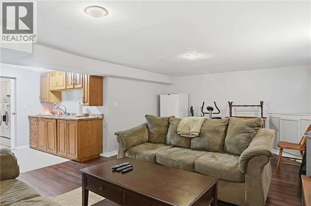 44 LAKE Avenue N, Hamilton, Ontario, L8E1L3 — Photo 35