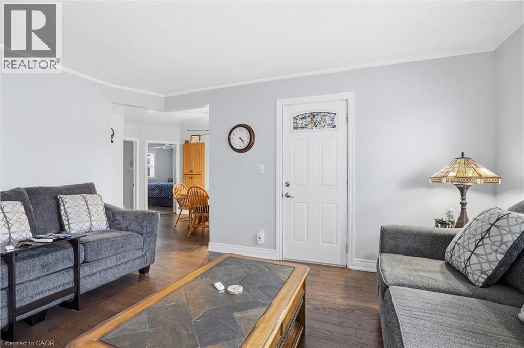 44 LAKE Avenue N, Hamilton, Ontario, L8E1L3 — Photo 5