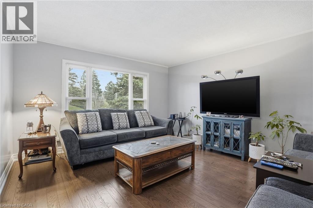 44 LAKE Avenue N, Hamilton, Ontario, L8E1L3 — Photo 6