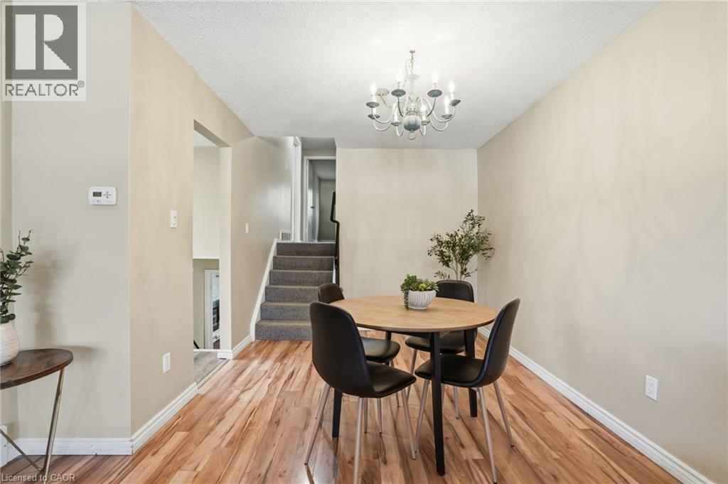 94 WENDOVER Drive, Hamilton, Ontario, L9C5X5 — Photo 12