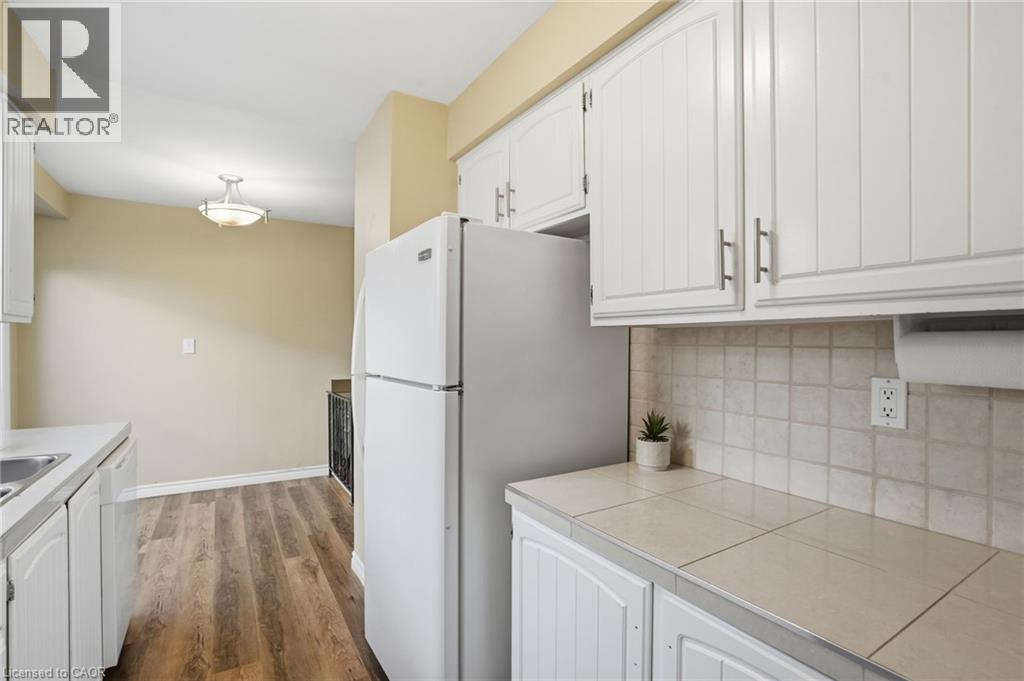94 WENDOVER Drive, Hamilton, Ontario, L9C5X5 — Photo 16