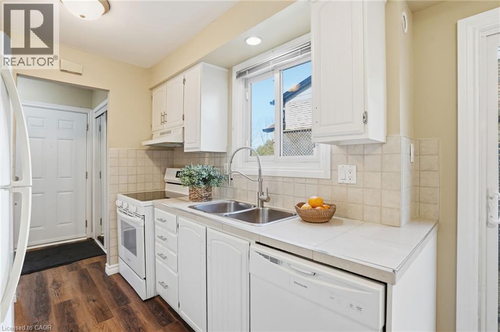 94 WENDOVER Drive, Hamilton, Ontario, L9C5X5 — Photo 19