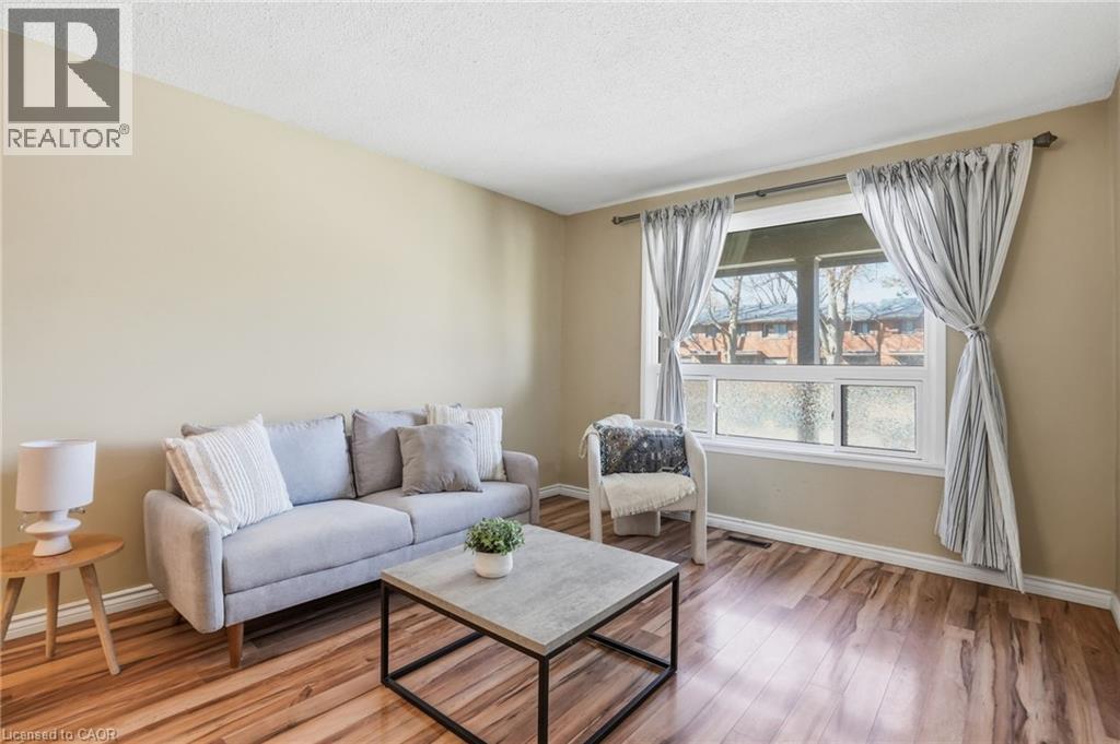 94 WENDOVER Drive, Hamilton, Ontario, L9C5X5 — Photo 7