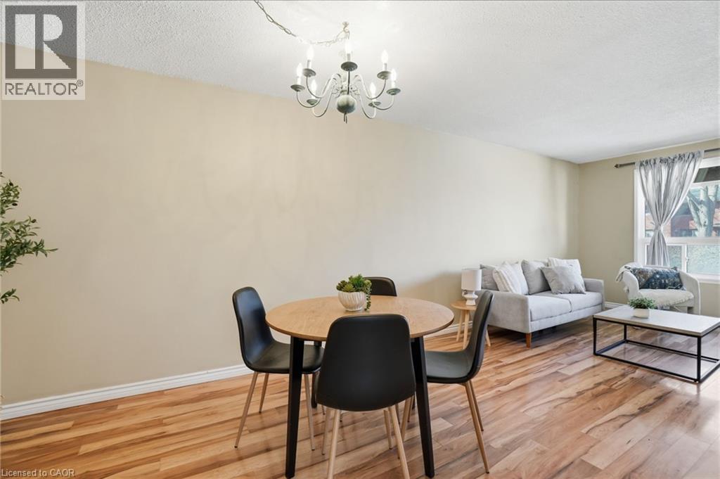 94 WENDOVER Drive, Hamilton, Ontario, L9C5X5 — Photo 9