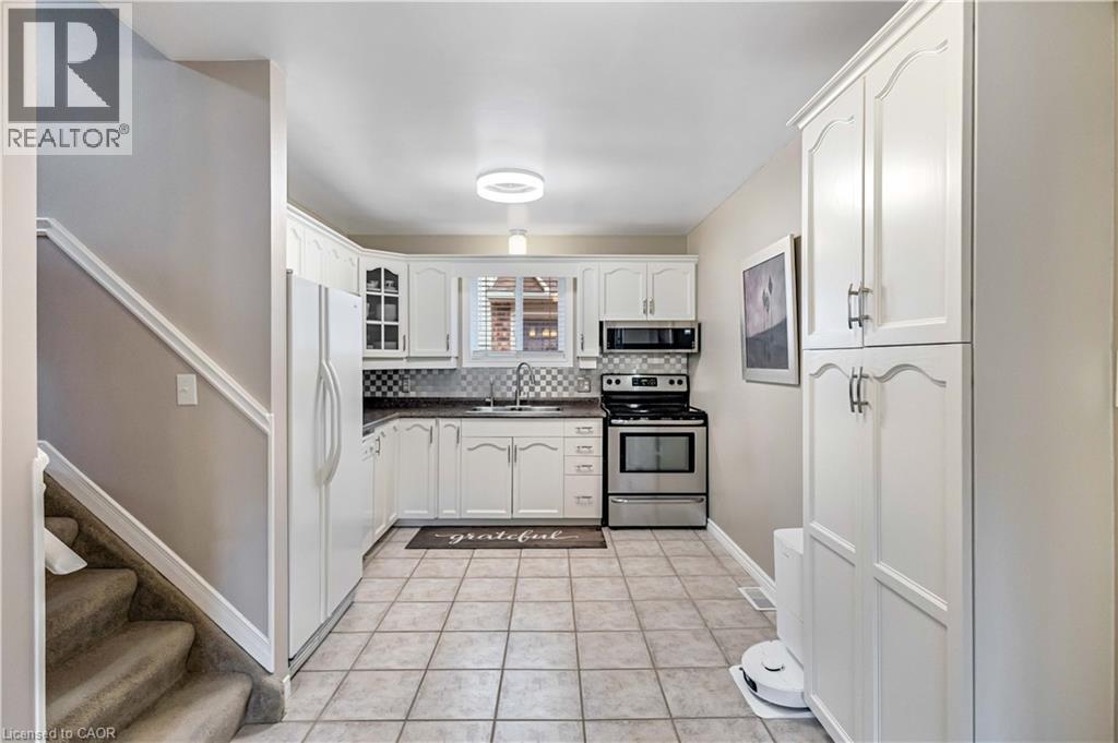 57 COXWELL Crescent, Brantford, Ontario, N3P1P5 — Photo 11