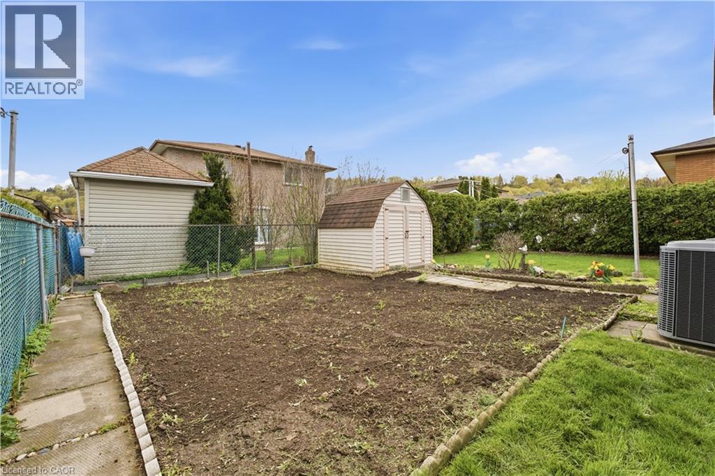 11 MARCELLA Crescent, Hamilton, Ontario, L8K6E0 — Photo 41