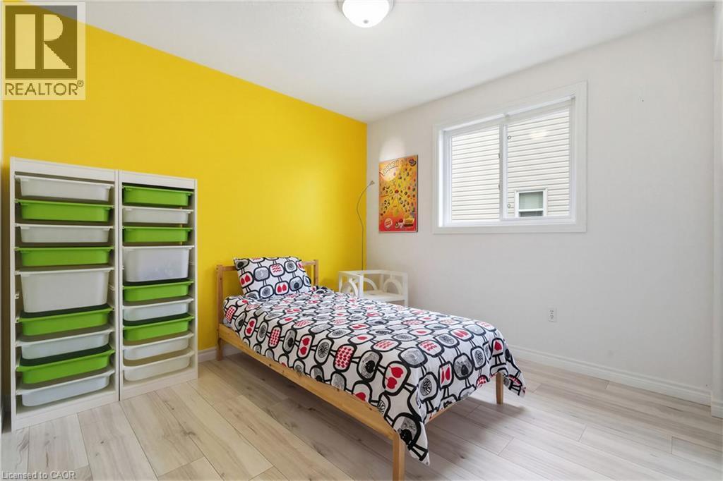 162 LIVINGSTON Boulevard, Baden, Ontario, N3A4K9 — Photo 18