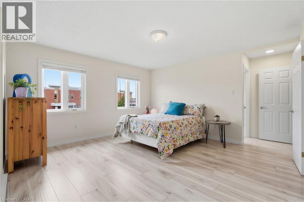 162 LIVINGSTON Boulevard, Baden, Ontario, N3A4K9 — Photo 21