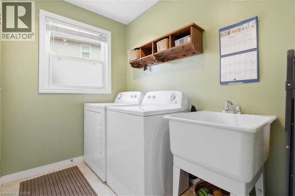 162 LIVINGSTON Boulevard, Baden, Ontario, N3A4K9 — Photo 26